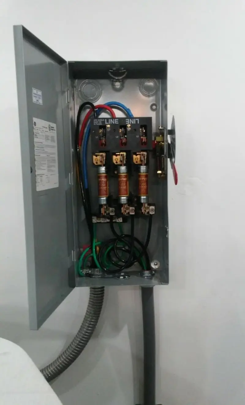 Three-phase disconnect switch installed for Electrical Wiring & Rewiring in Tucson Estates