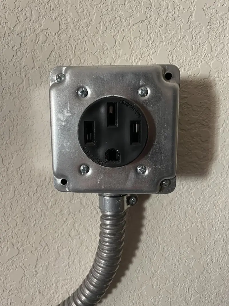 NEMA 14-50 outlet installed for Smart Home Electrical in Tucson Estates